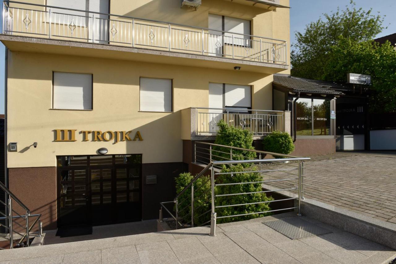 Apartmani I Bungalovi Trojka Banja Luka Exterior foto