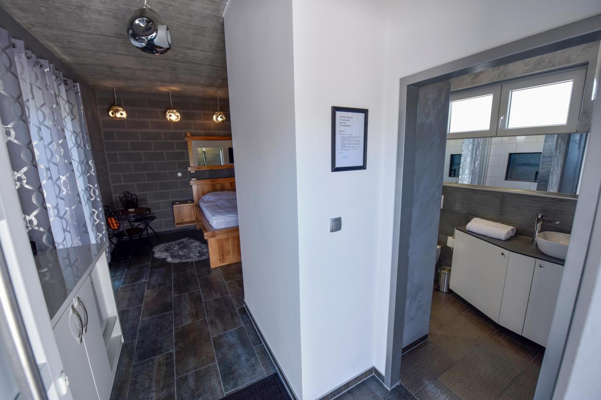 Apartmani I Bungalovi Trojka Banja Luka Zimmer foto