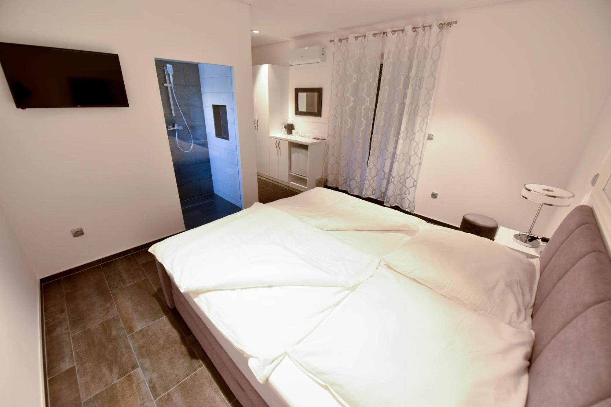 Apartmani I Bungalovi Trojka Banja Luka Zimmer foto