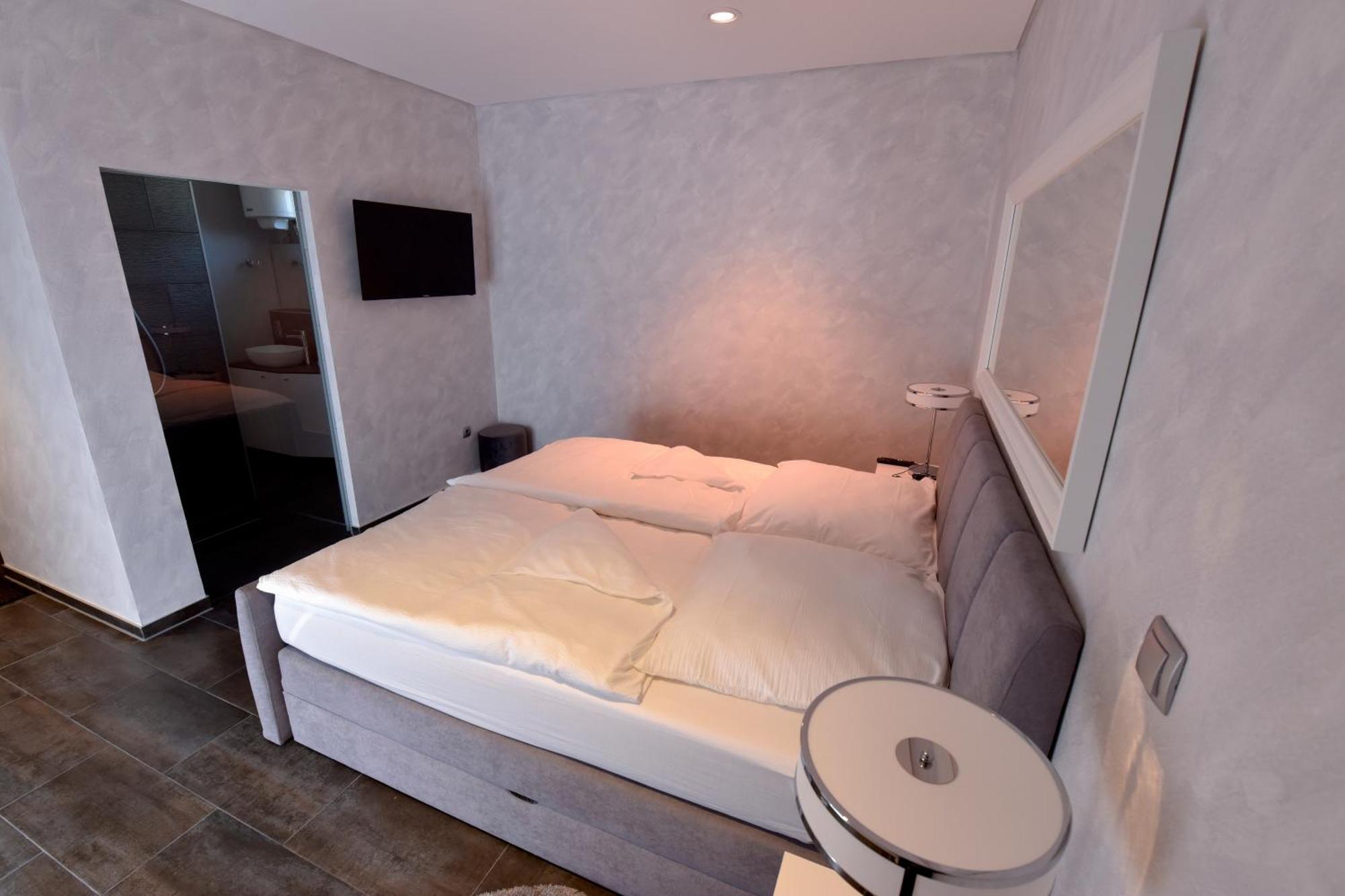 Apartmani I Bungalovi Trojka Banja Luka Zimmer foto