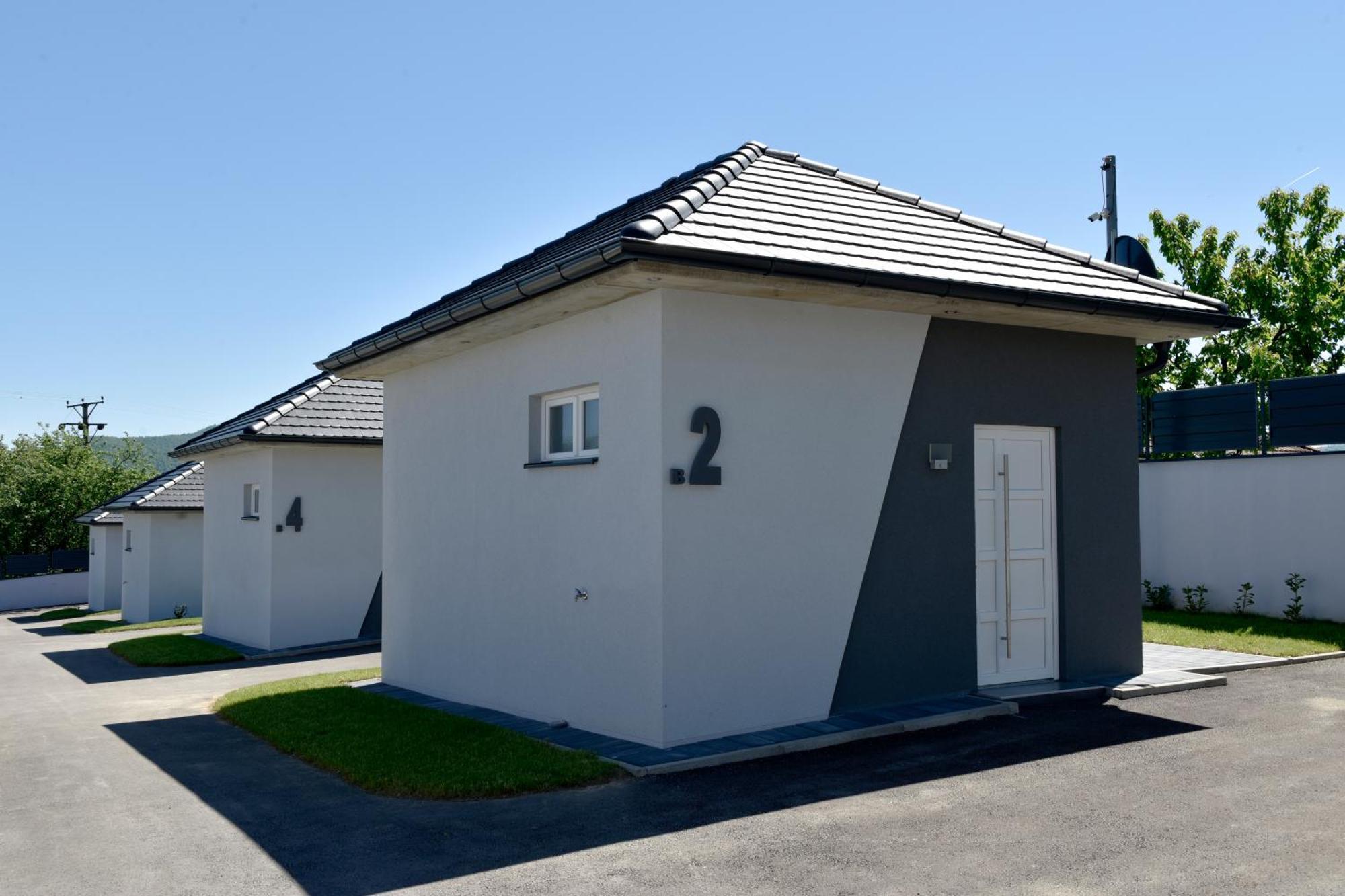 Apartmani I Bungalovi Trojka Banja Luka Zimmer foto